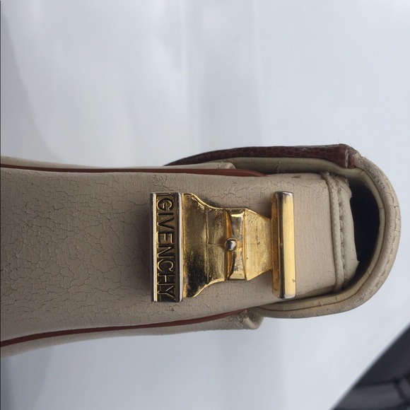 Givenchy handbag - Picture 5 of 7